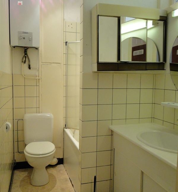 E3638923341677253422_18353IL