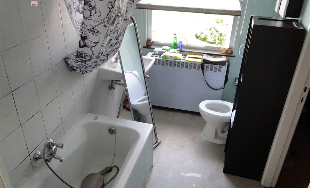 E3638923371998436492_18971ML