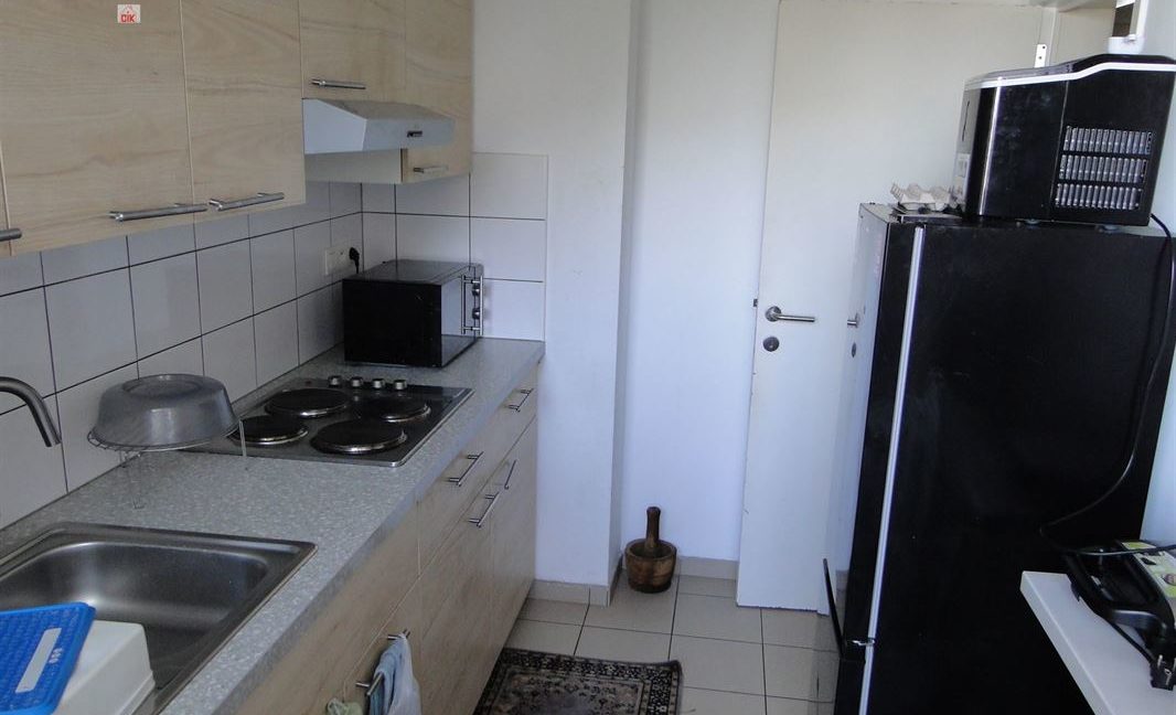 E3638923374734774862_18975PL