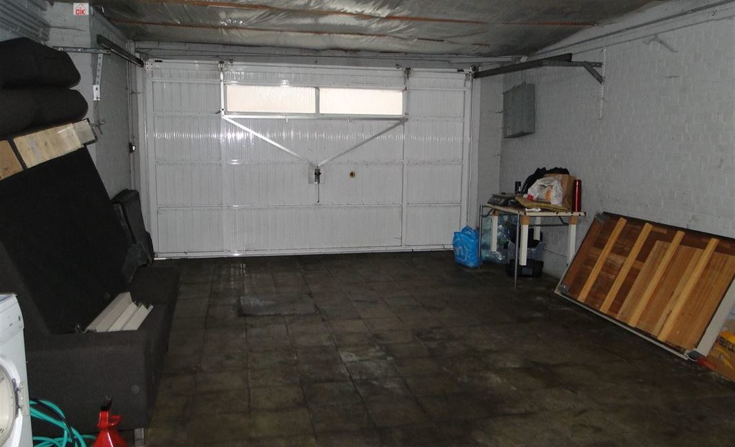 E1638923341281186769_18353AHL