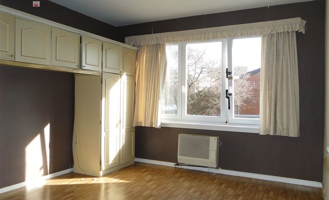 E1638923341652386201_18353HL