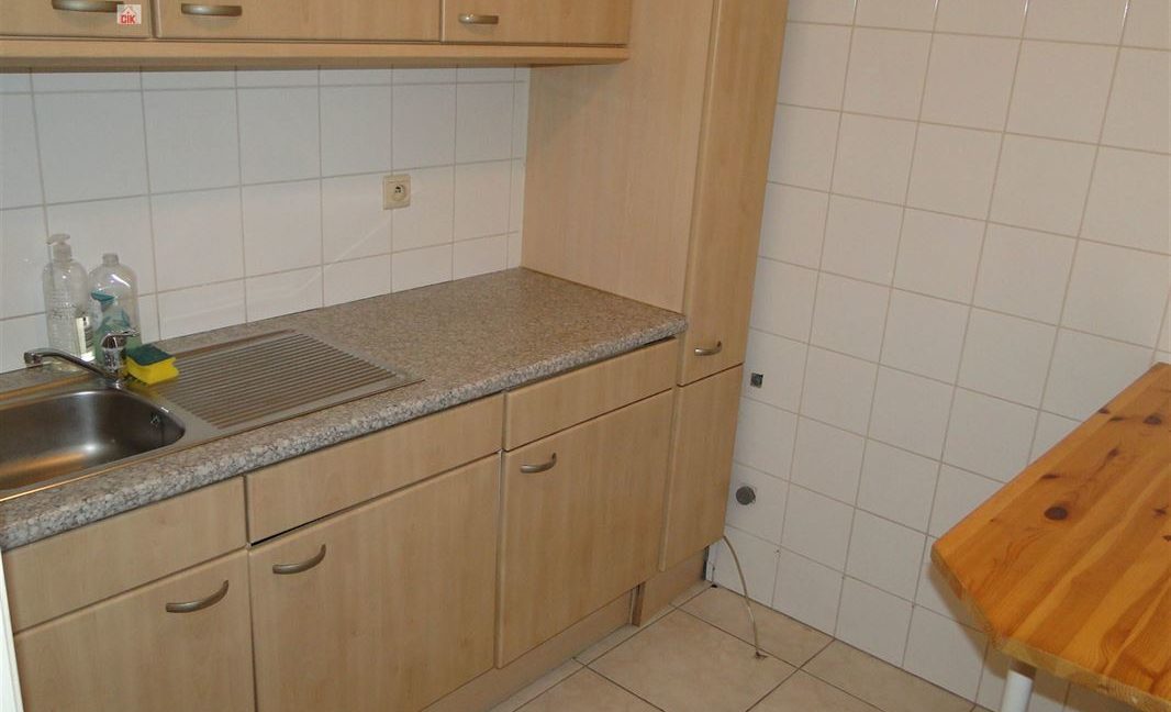 E1638923350407037326_18784IL