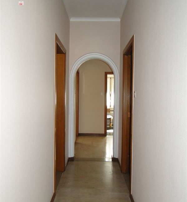 E1638923375103637077_18980ADL