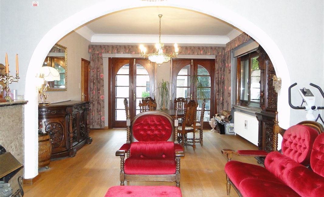 E1638923378781088865_18980IL