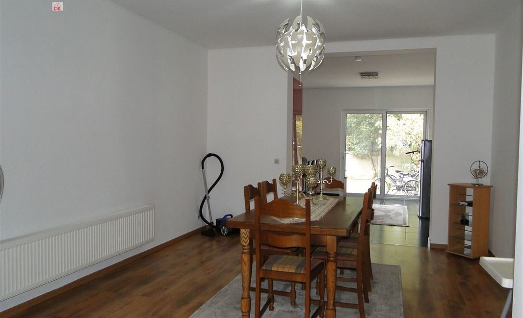 E1638927524296218957_18986CL