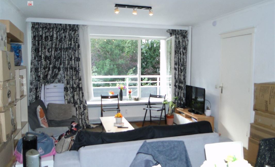 E1638927610222175689_18985HL