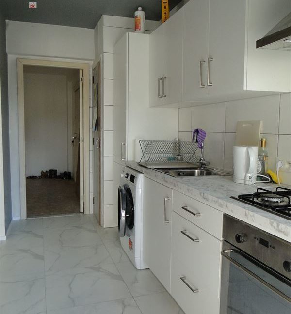 E2638923371404863088_18969GL