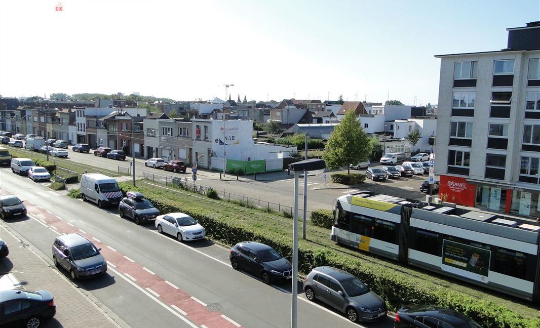 E2638923379079157168_18981ABL