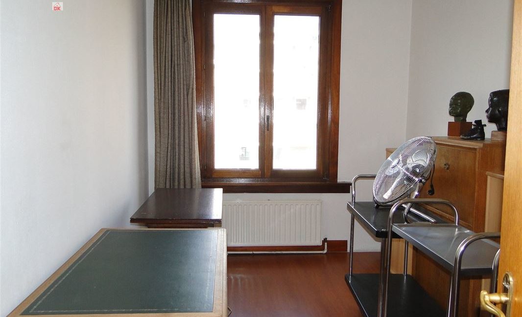 E2638923381029539001_18258ACL