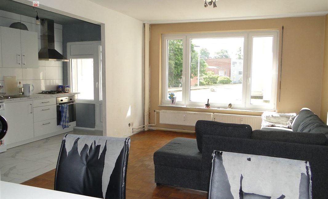 E3638923371337498206_18969EL