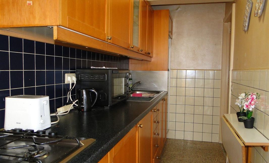 E3638985681253360737_19004GL