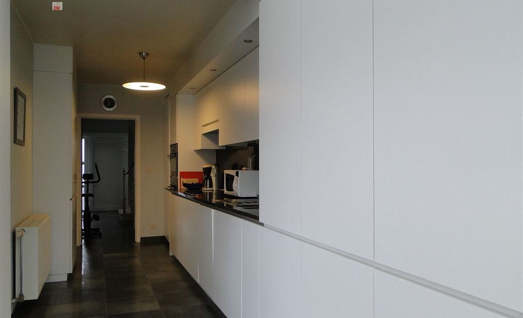 E3639006383227702475_19007HL