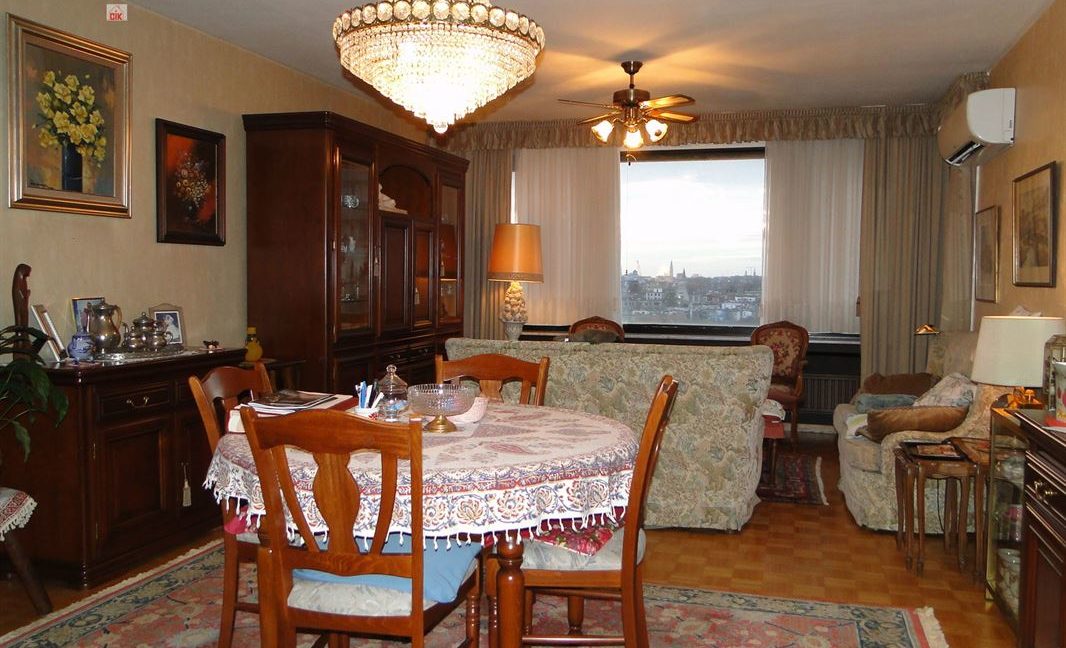 E1639016559203381146_19008AL