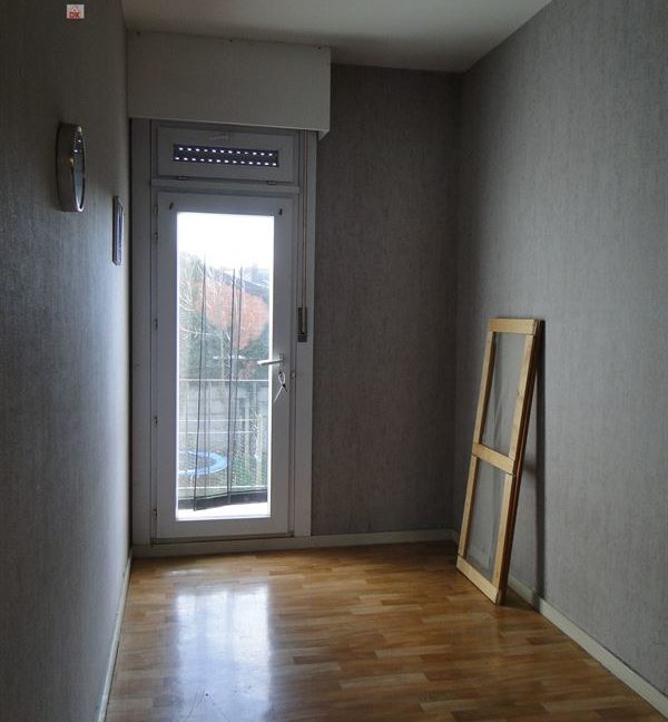 E2638923341713201023_18353JL