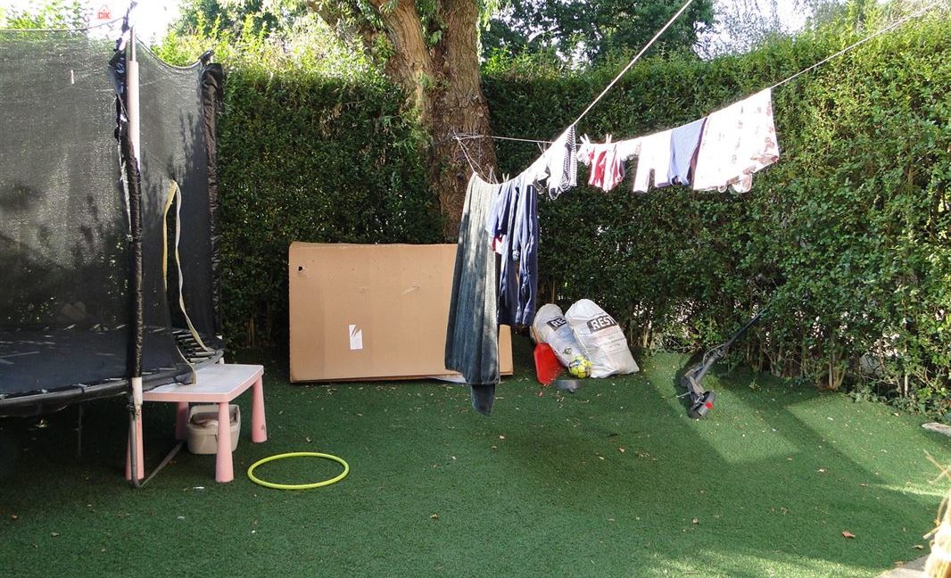 E2638923359385077682_18866JL