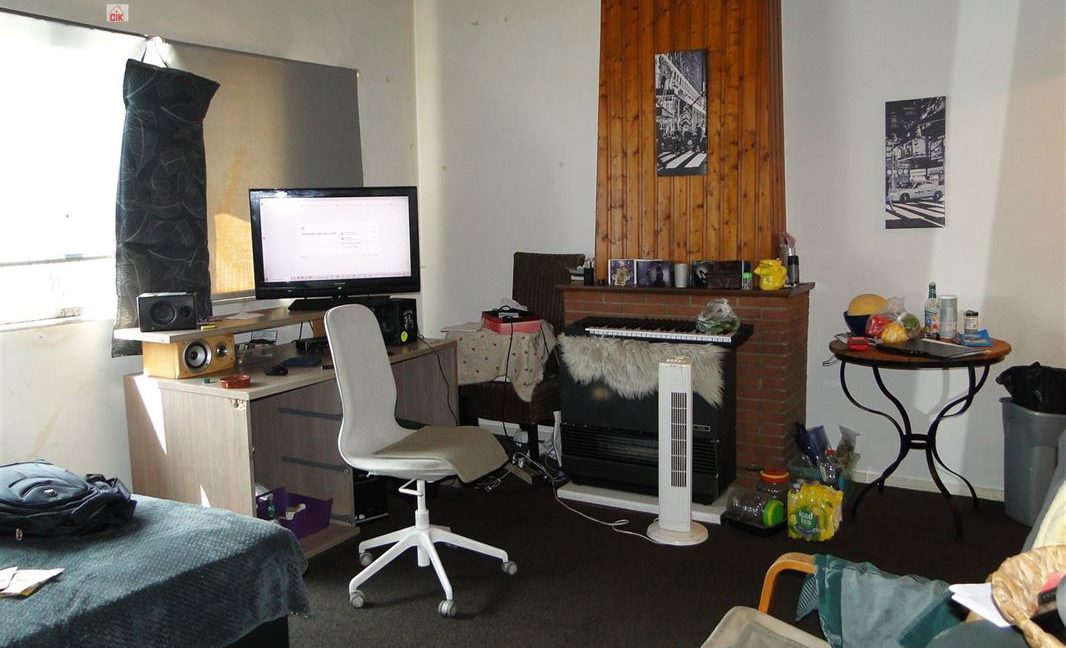 E2638923371645719554_18971AAL