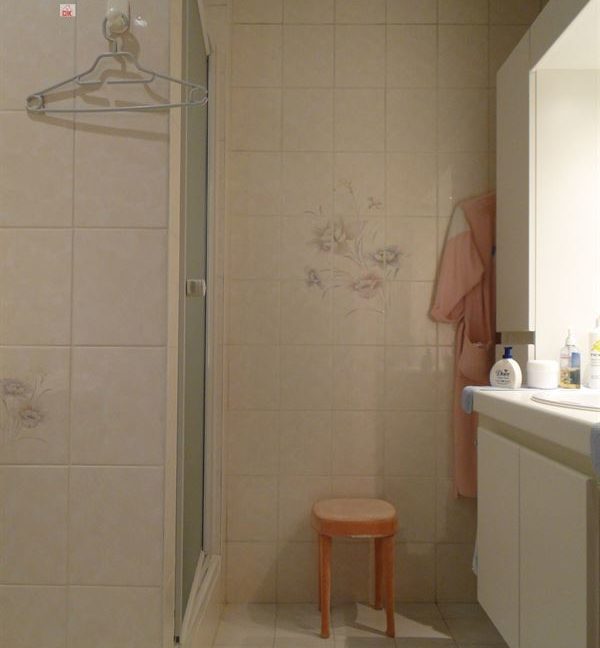 E2639016808927476235_19008OL