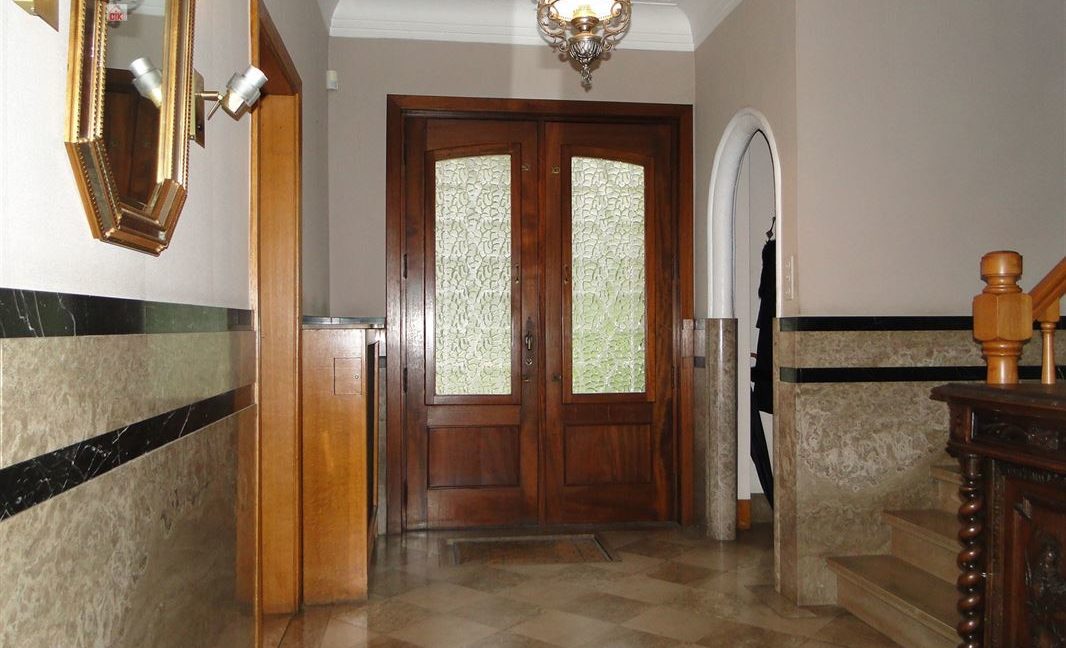 E3638923378972932900_18980OL