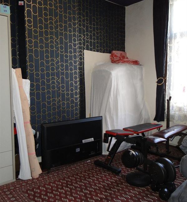 E1638923369489210243_18957ML