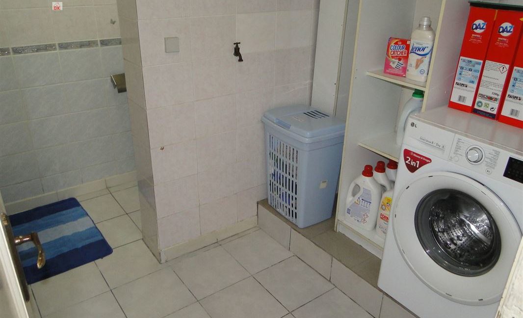 E2638923369329600463_18957HL