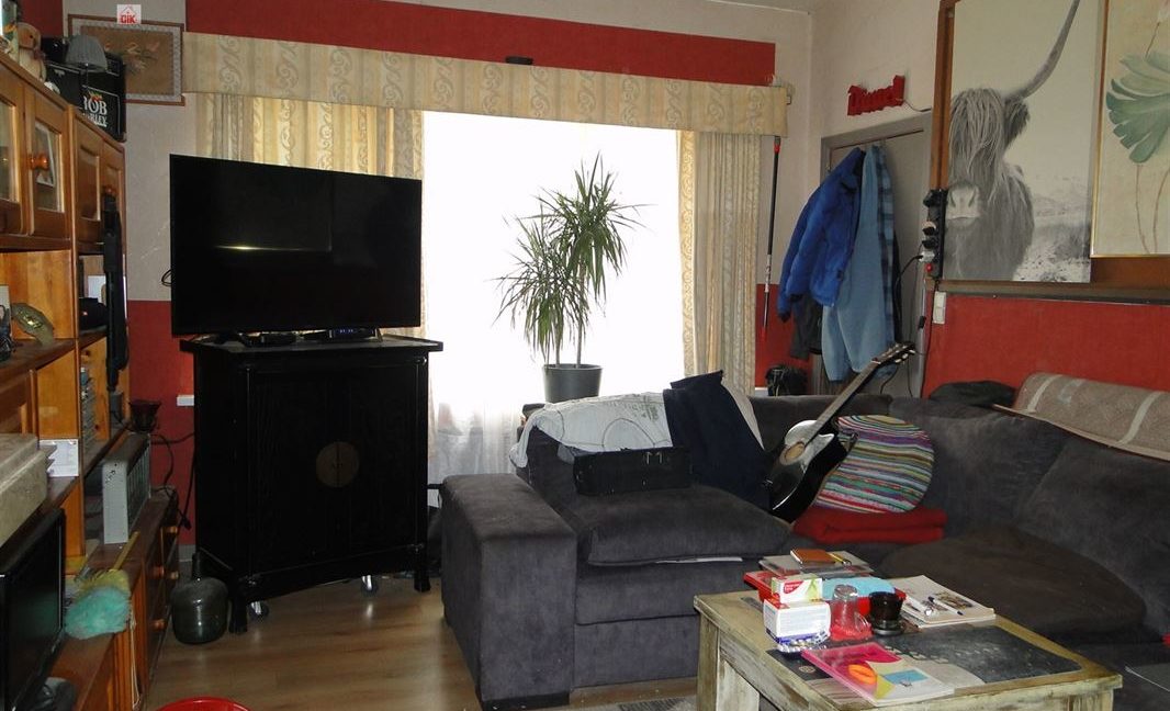 E2638923373536433362_18972DL