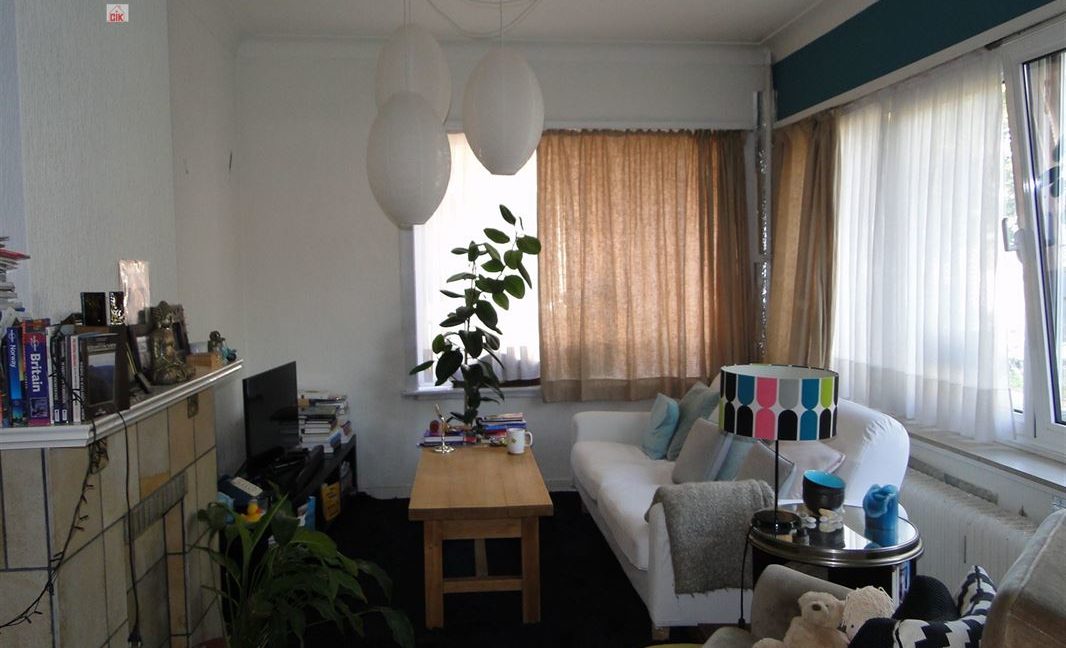 E1638923359026061285_18866AAL