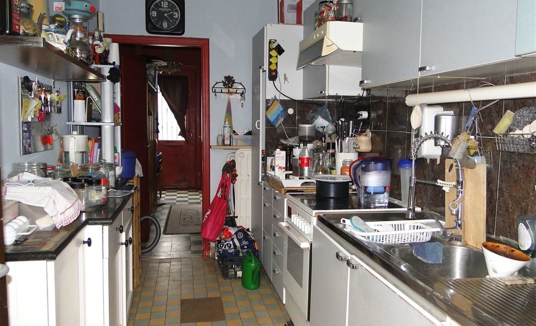 E1638923373736869323_18972KL