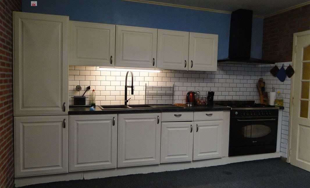 E2638923369270759980_18957FL