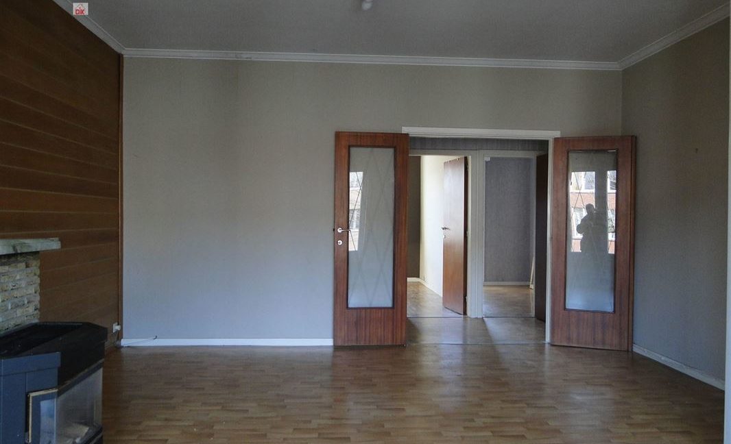 E3638923341614824826_18353GL