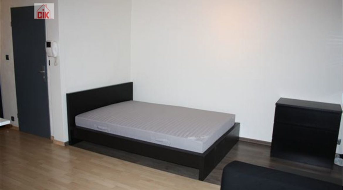 E3638923354317444087_18067EL