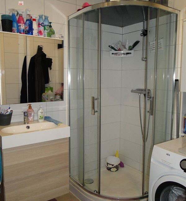 E3638923359370737798_18866IL