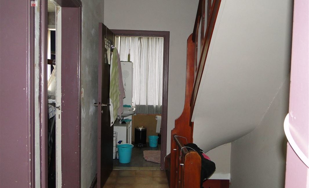 E3638923373762824475_18972LL